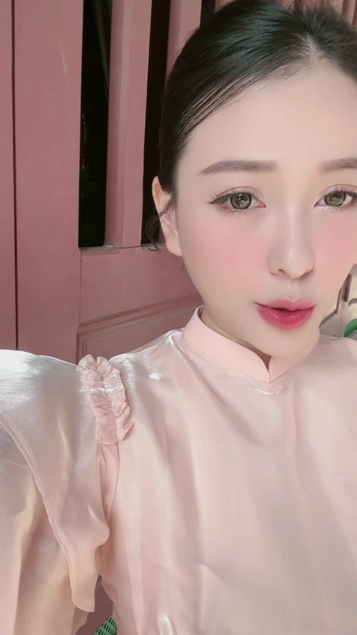 @Ti&ecirc;n Shi