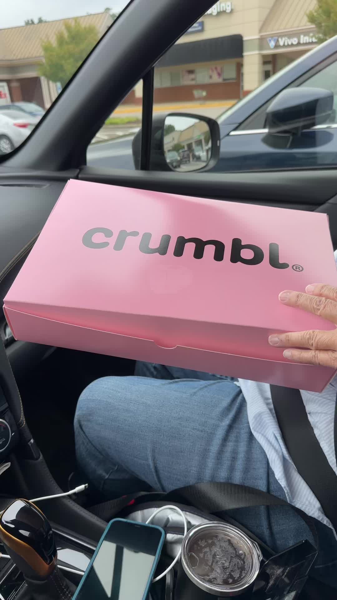 @laurennn