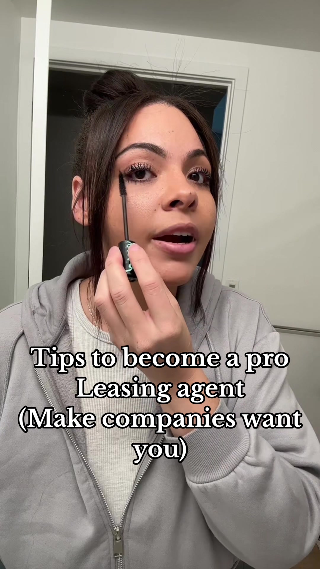 @TheApartmentBestie