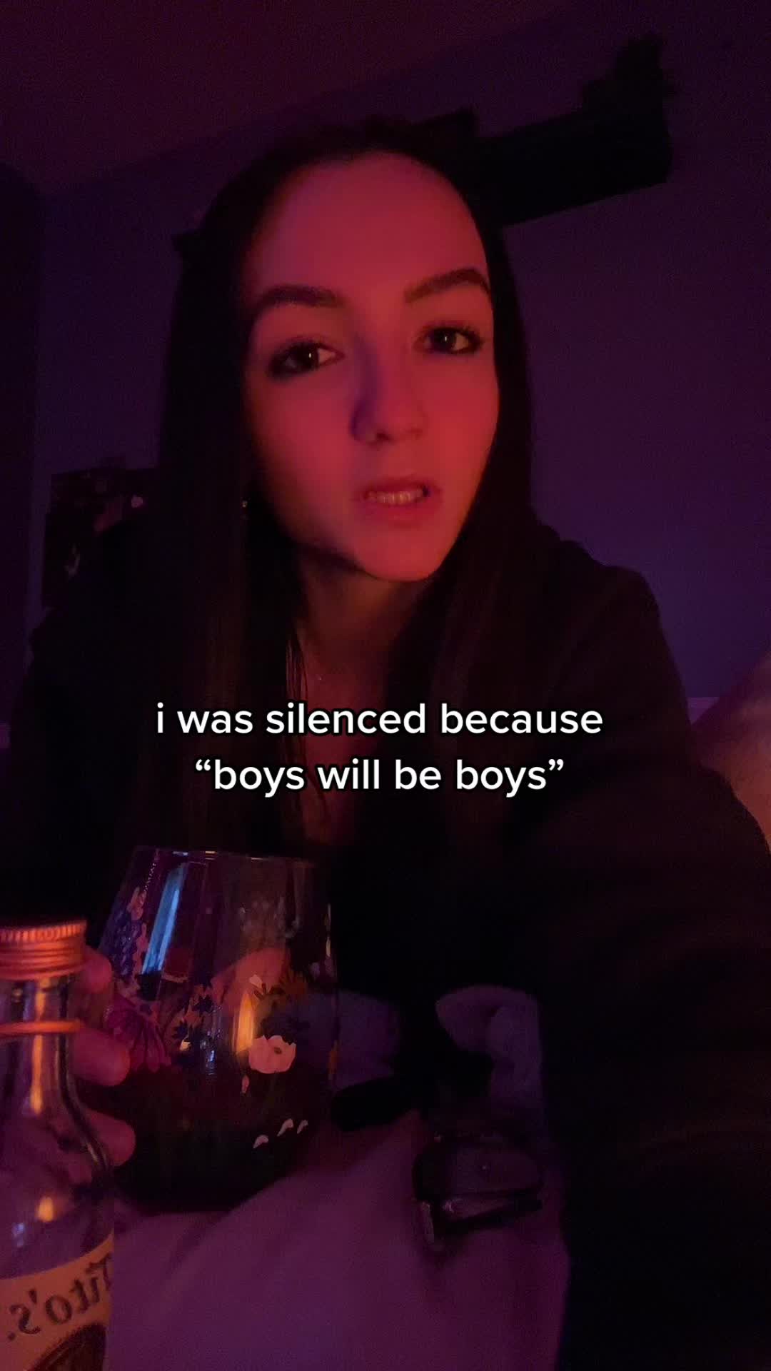 @🖤