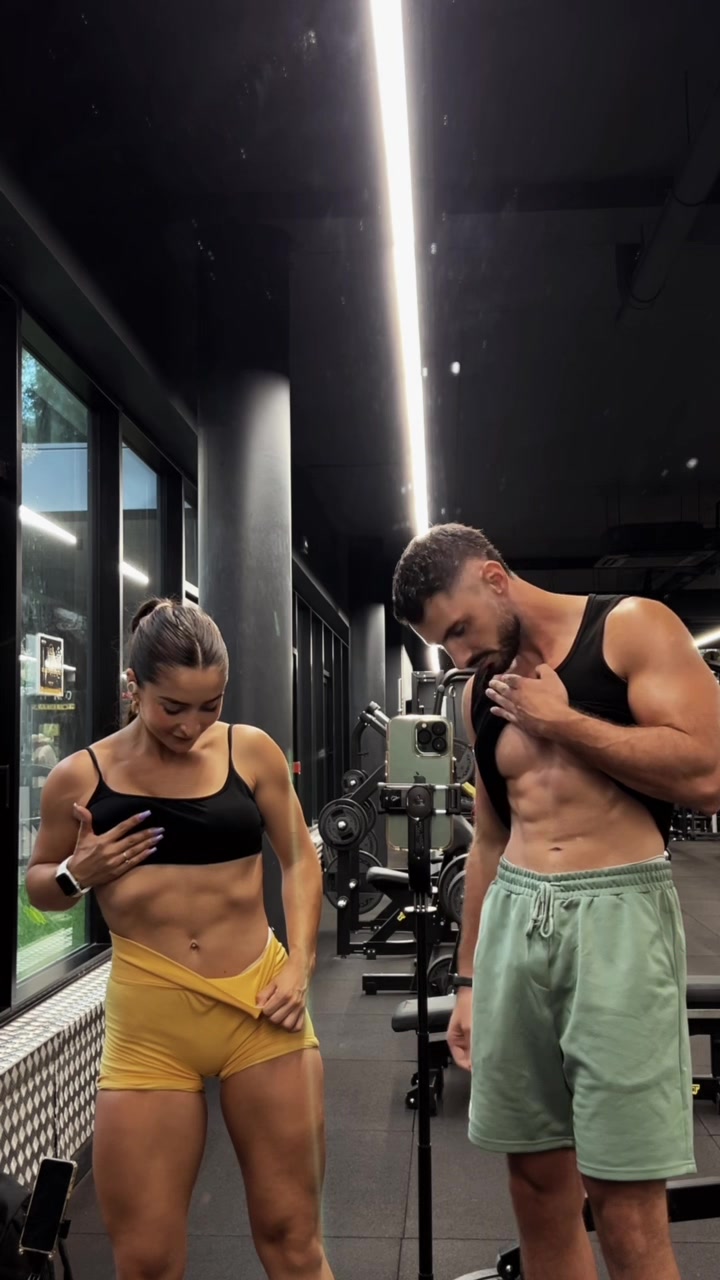 @leoniebillore_