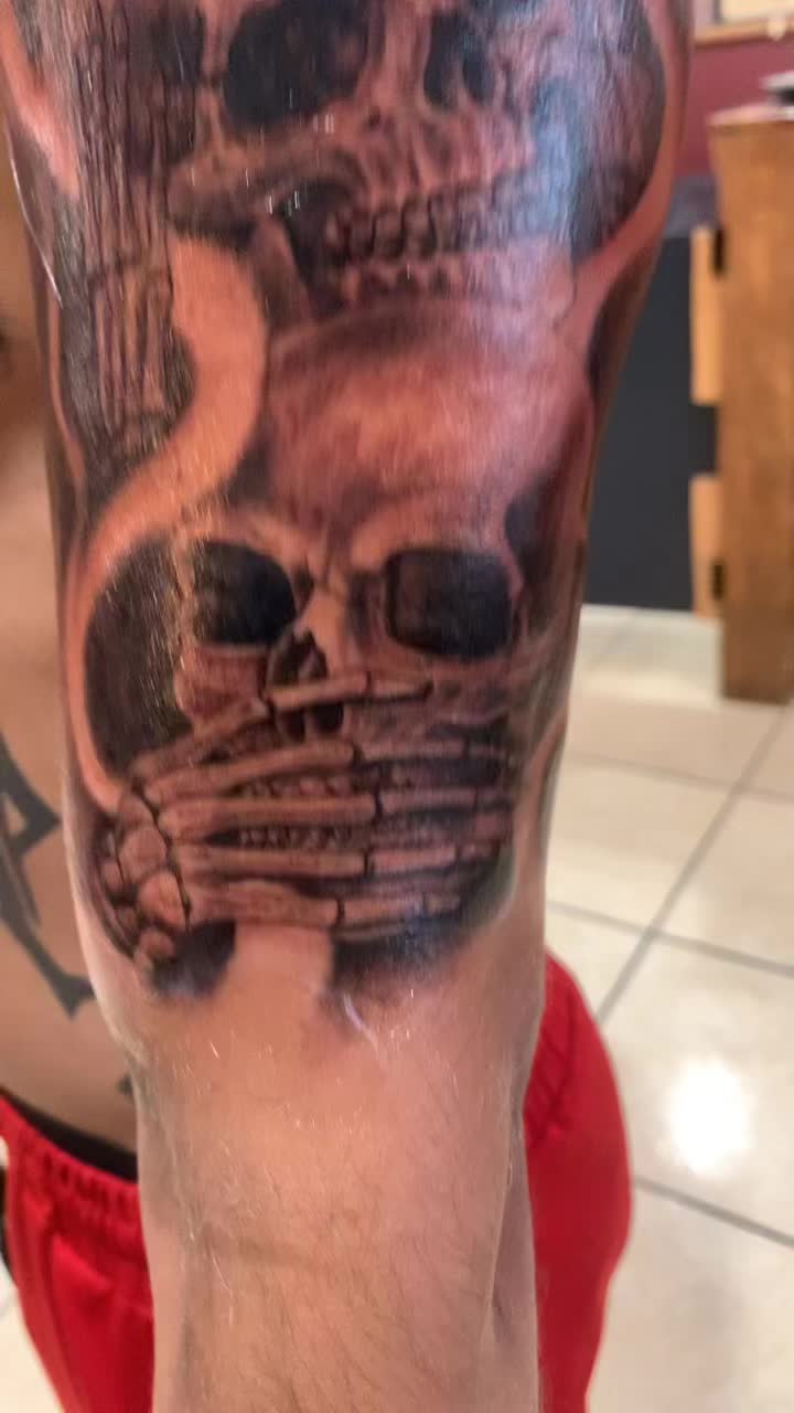 @Lazyboy_tattoos