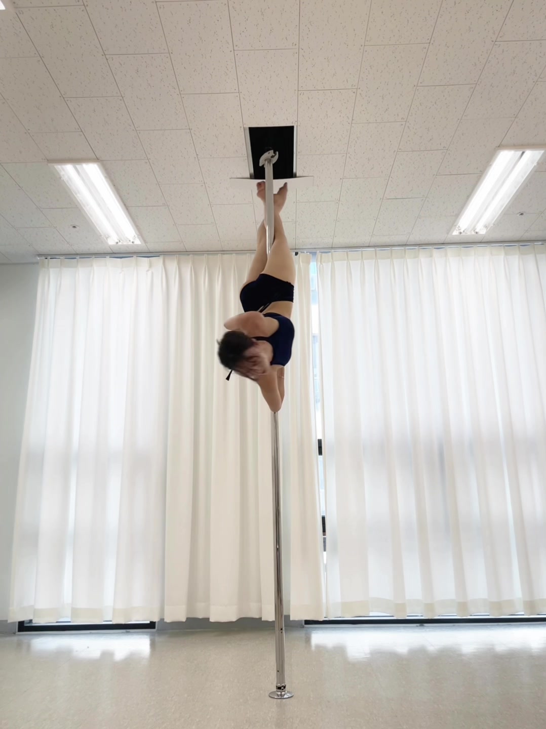 @jsj_poledance