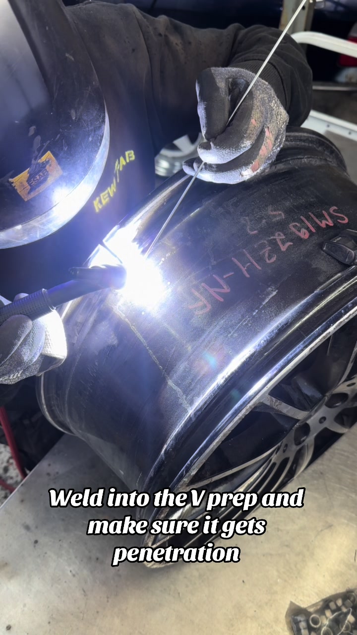 @KewfabMotorsport