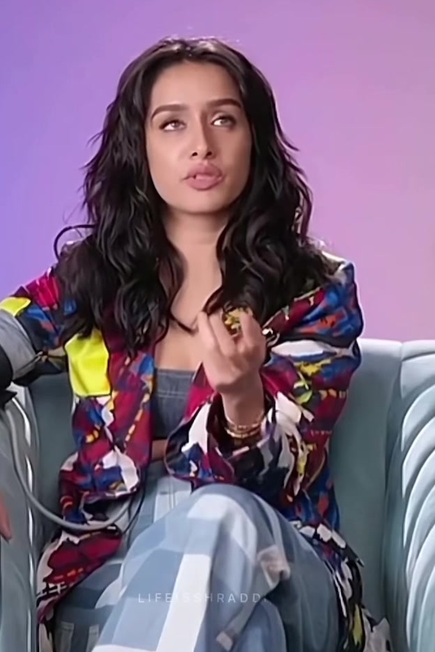 @bollywoodmoments🎞️