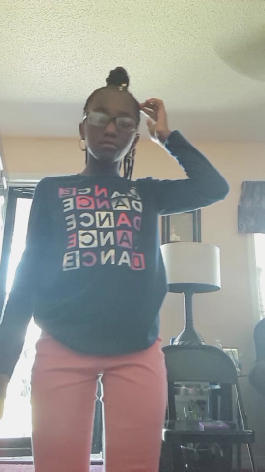 @Niya08