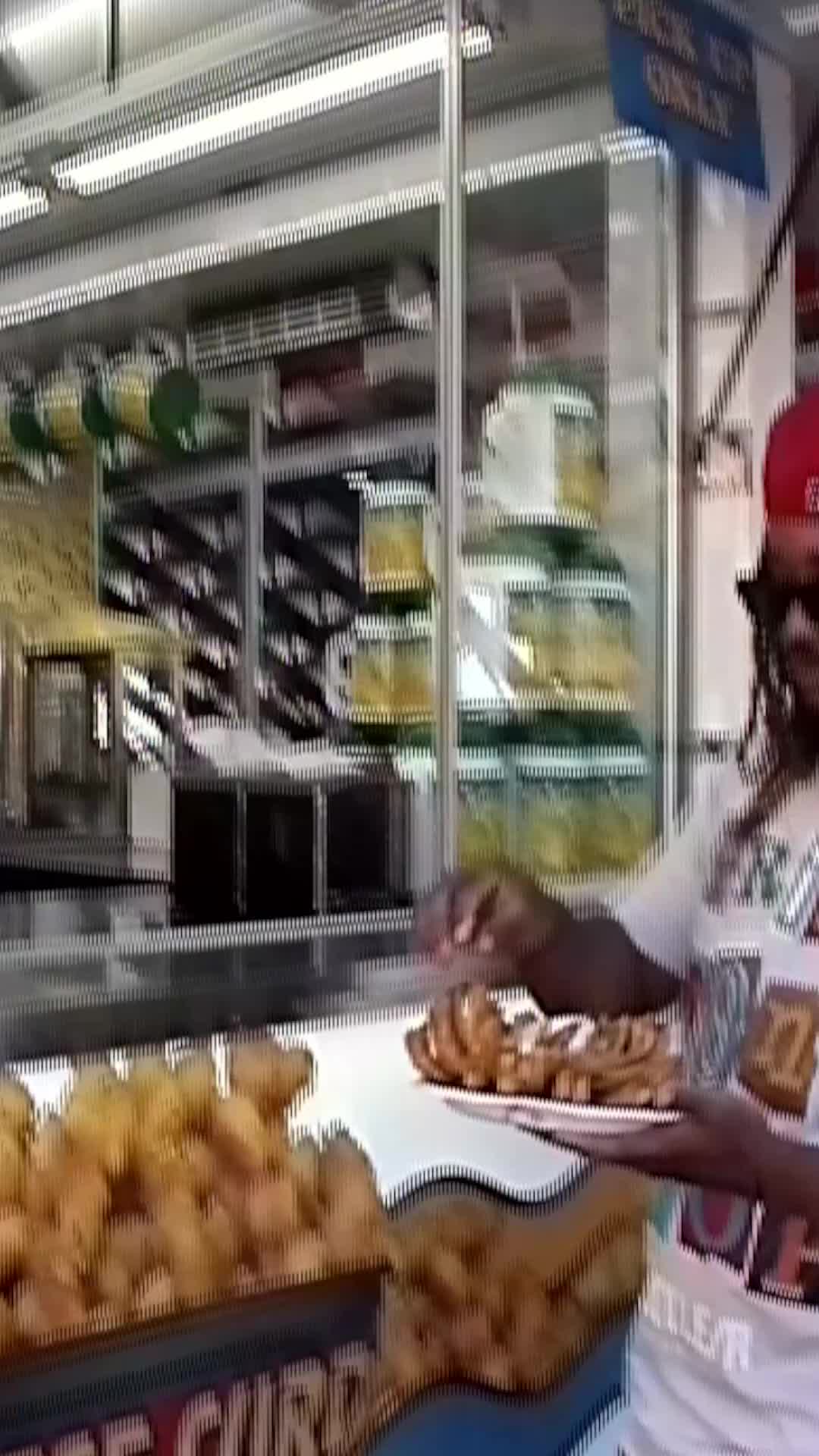@Filmdbyfredo