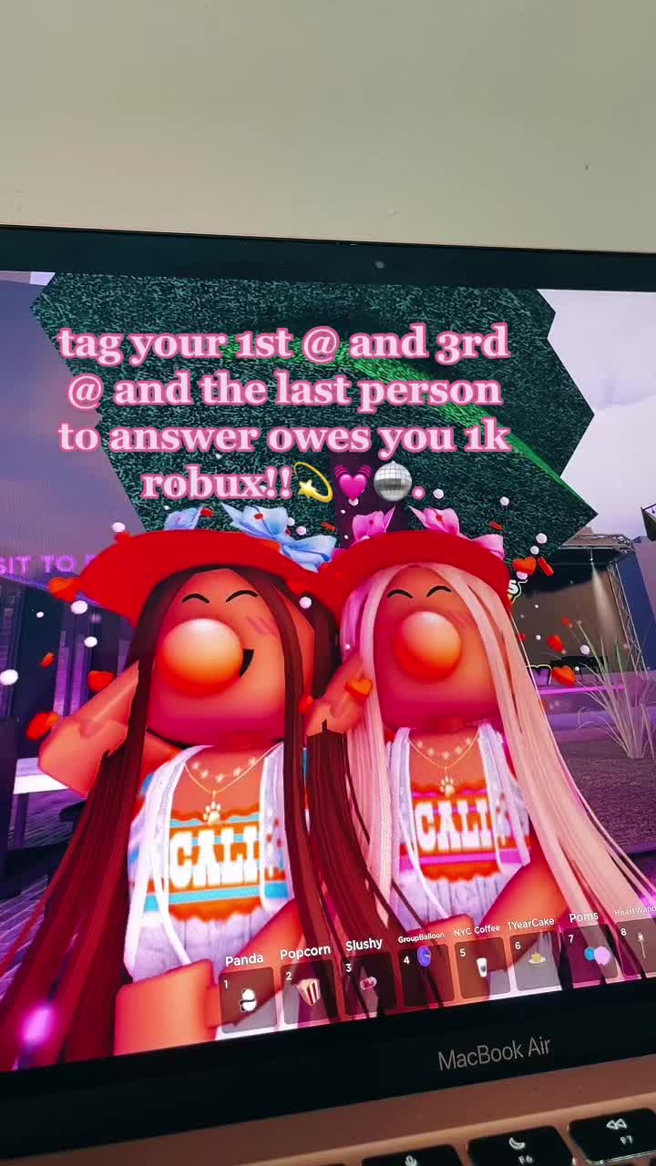 @maisie๐๐๐ฆ๐ฆแ³