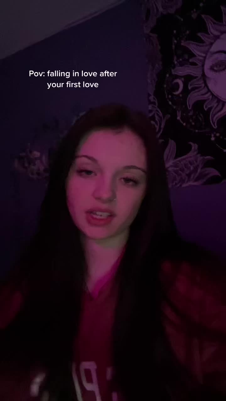 @<3