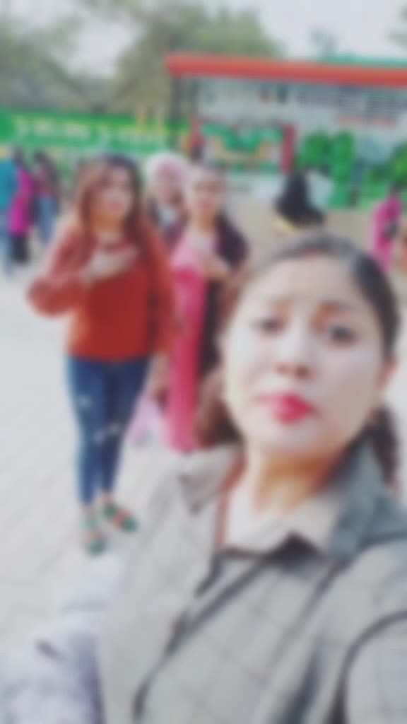 @🧿Laxmi🧿
