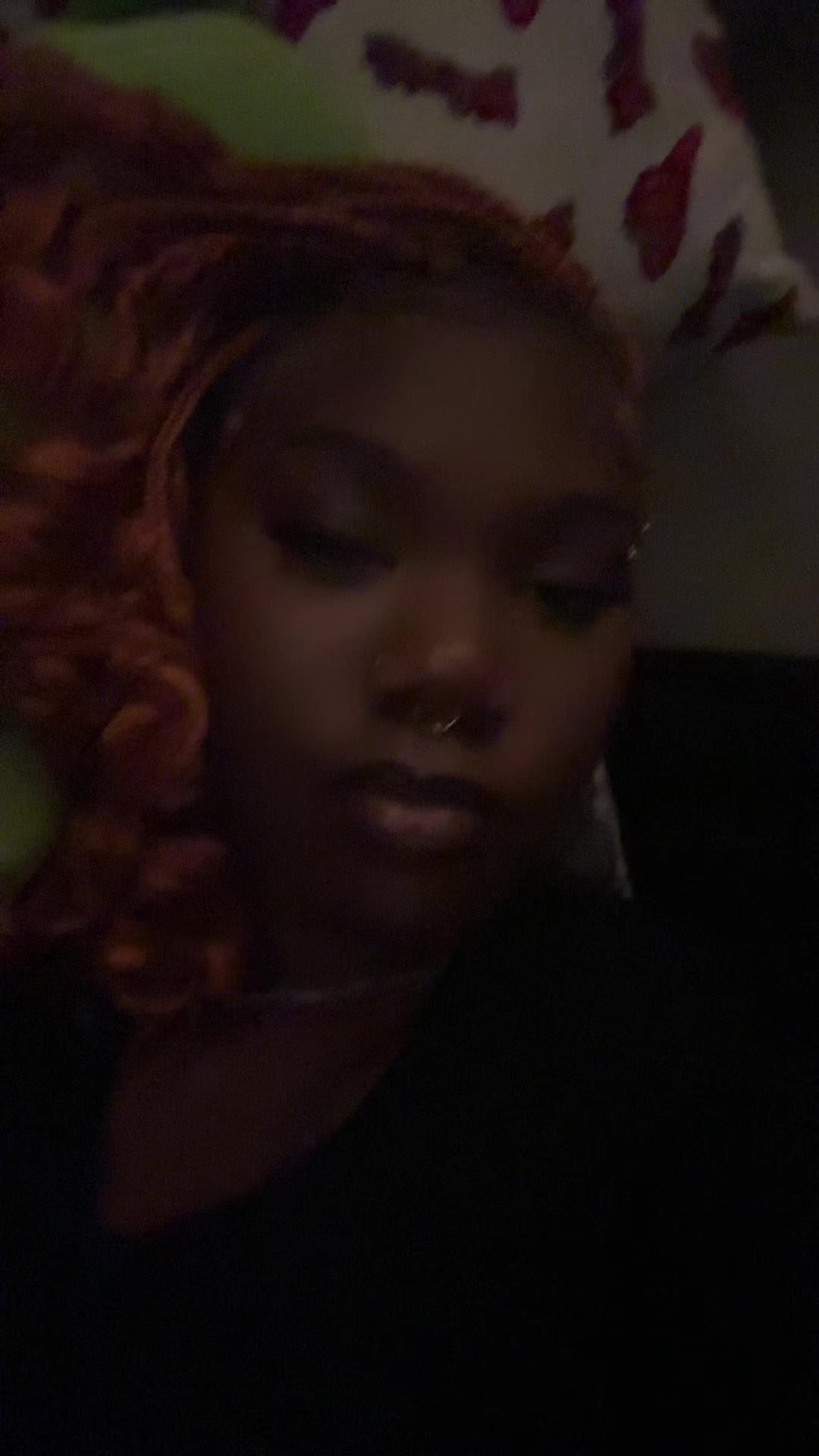 @🫶🏾