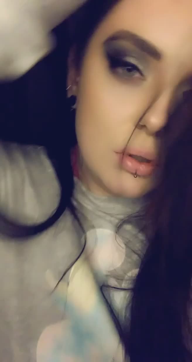 @Nikki