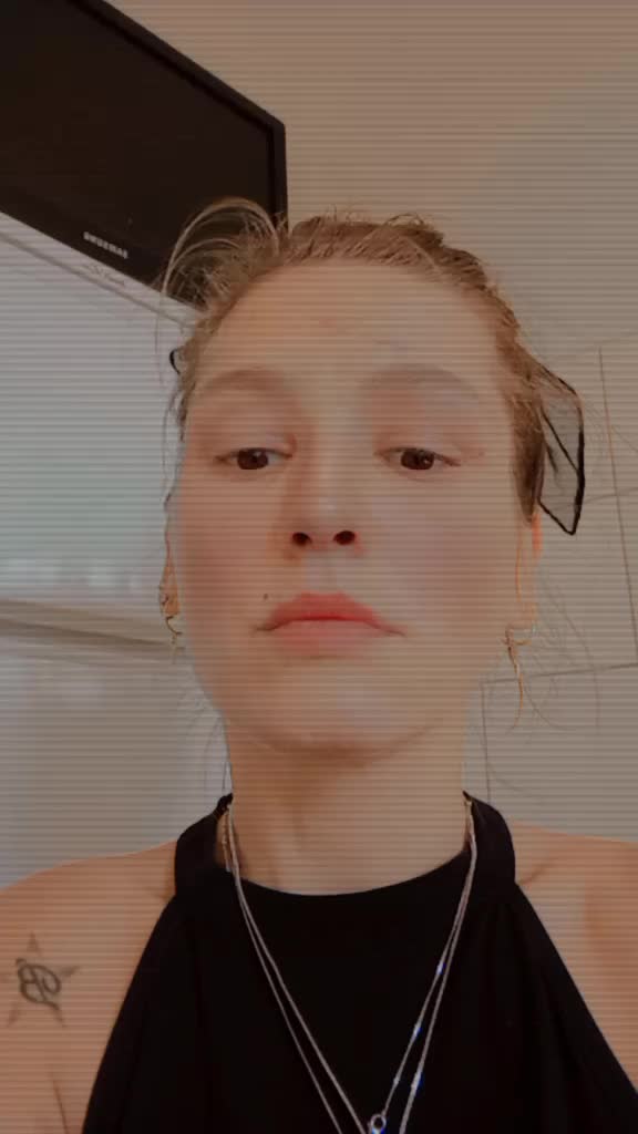 @Luciana Hatija لوتشيانا كارا
