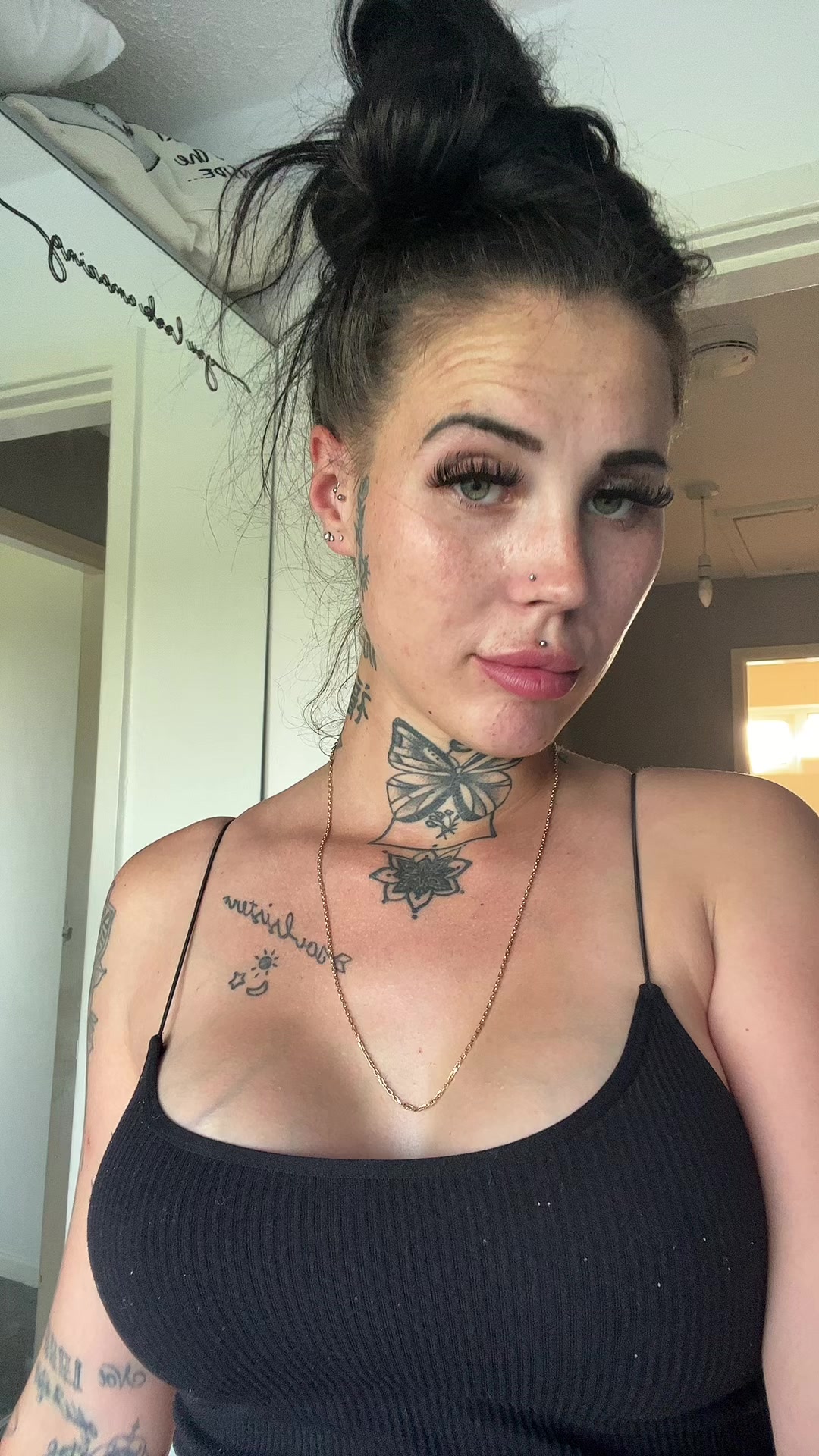@Sweetbutpsycho