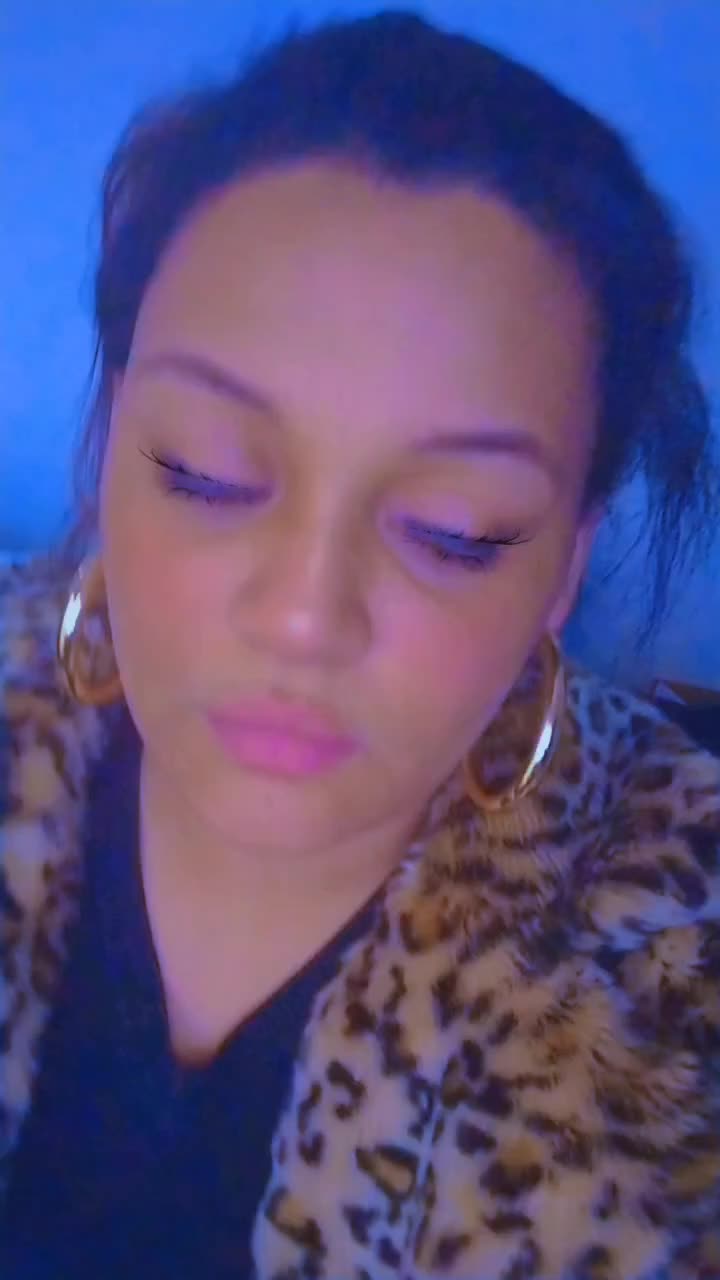 @Julianette