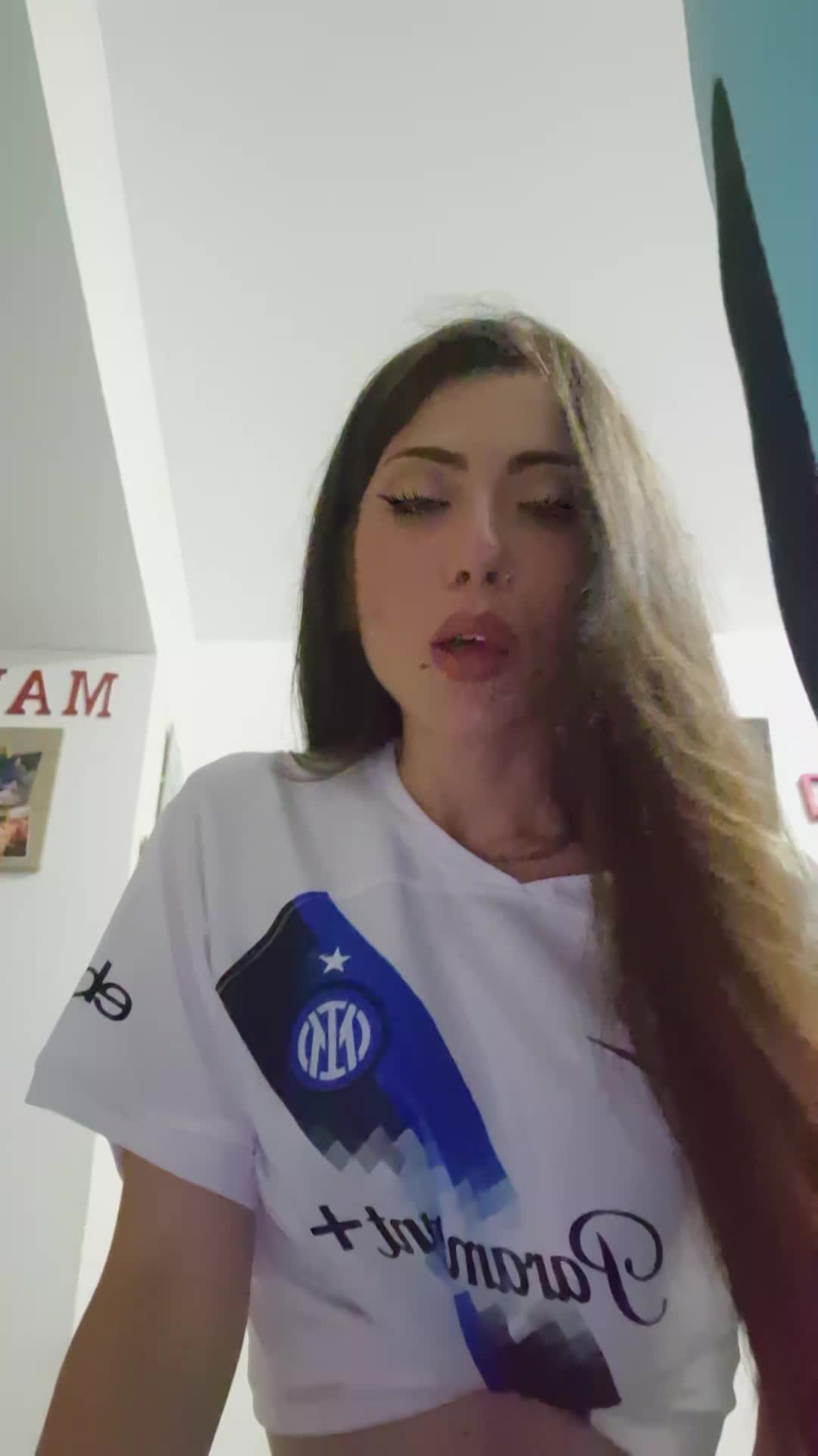 @Marta🖤💙