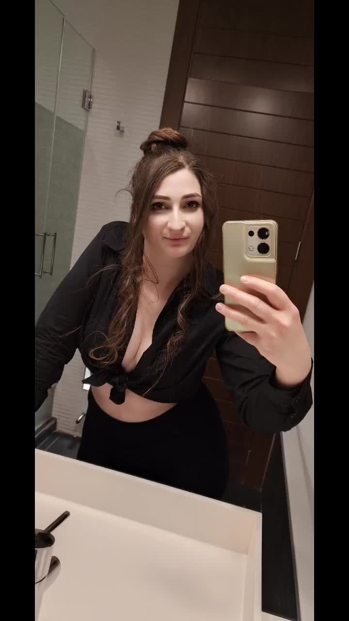 @❦༺𝐺༻❦