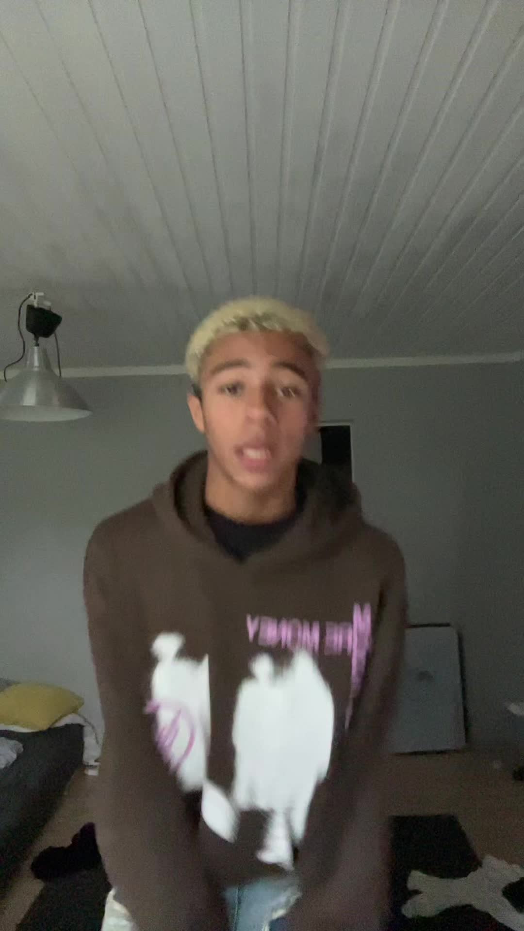 @Marlon