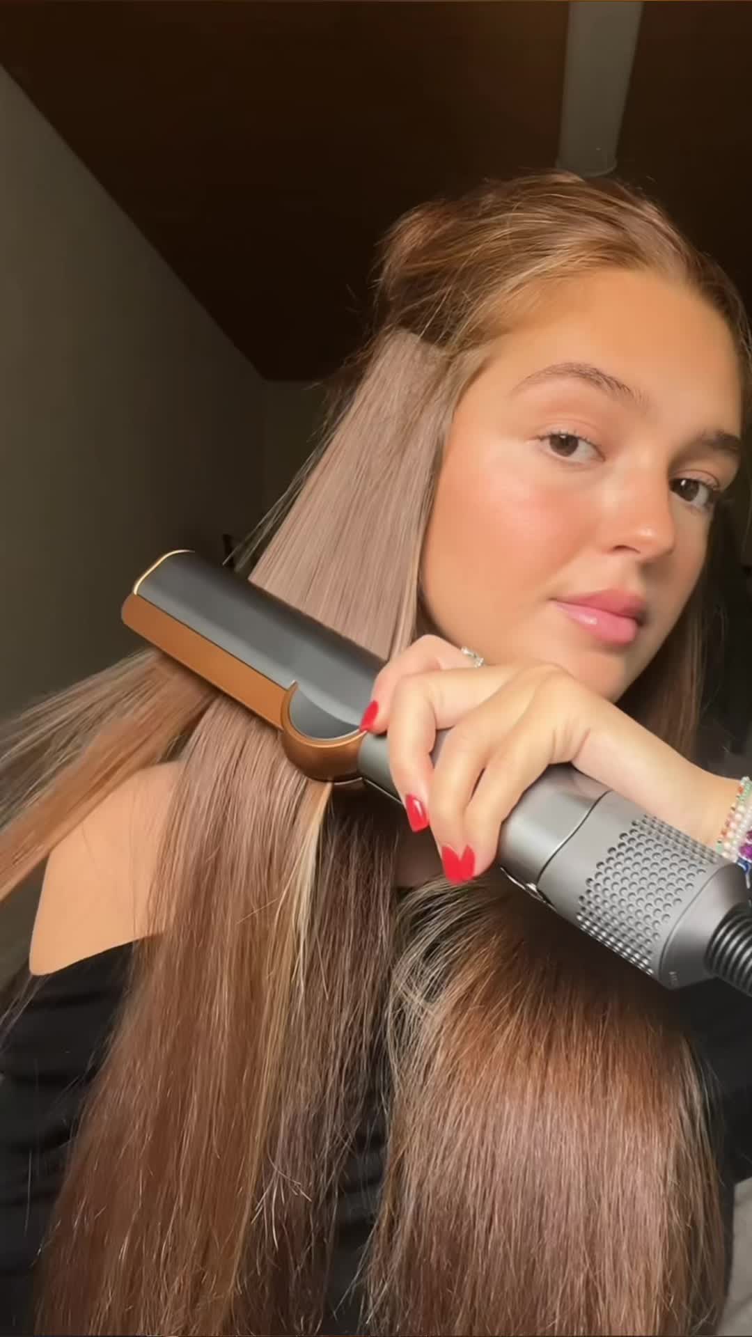 @ElenaZefi