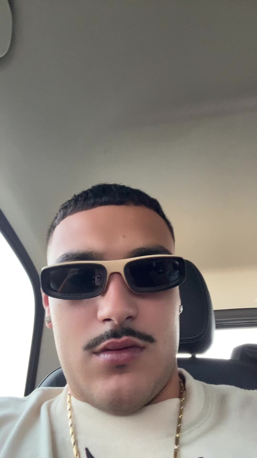 @PapaV