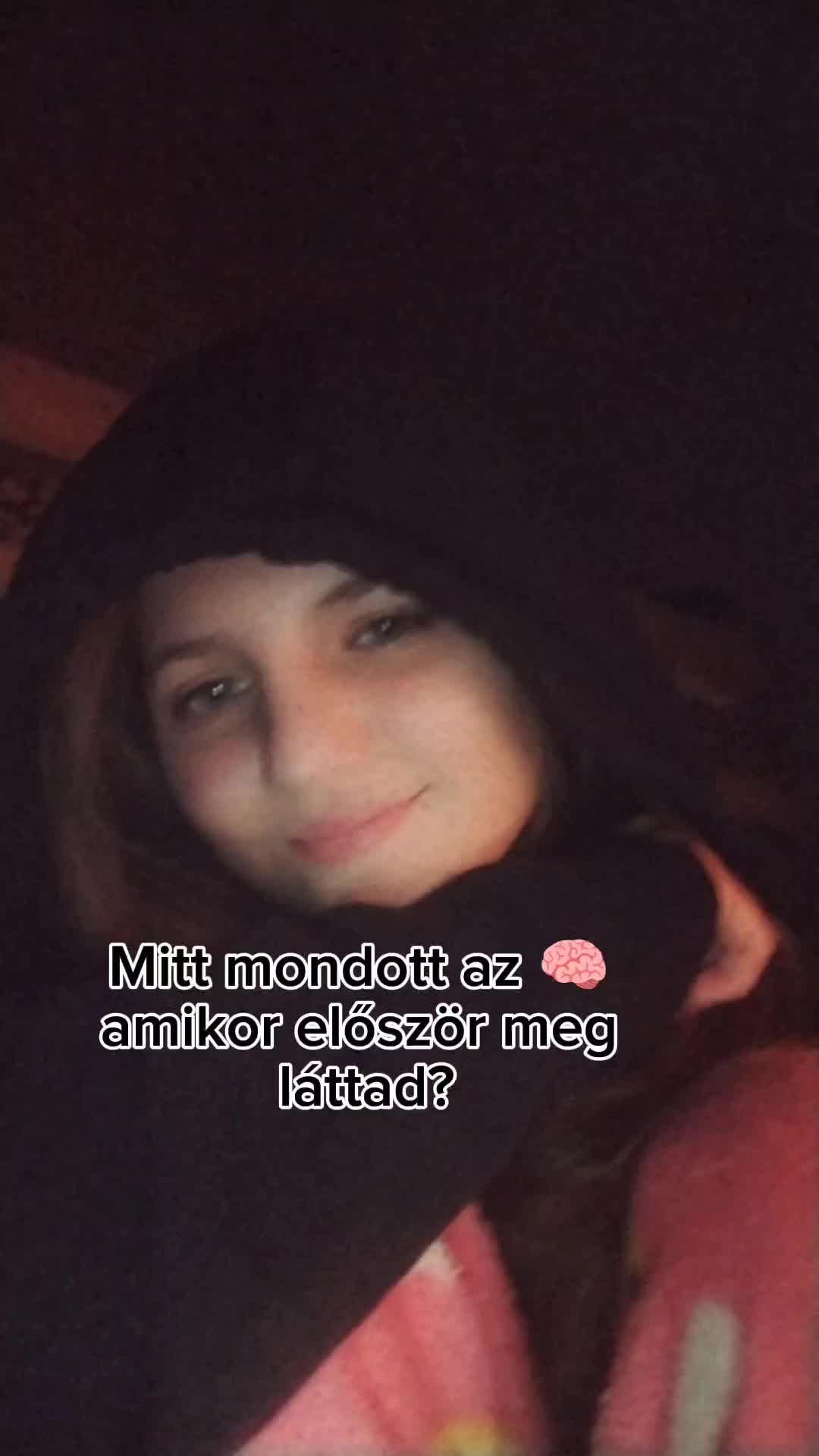 @Vikcsi🖤