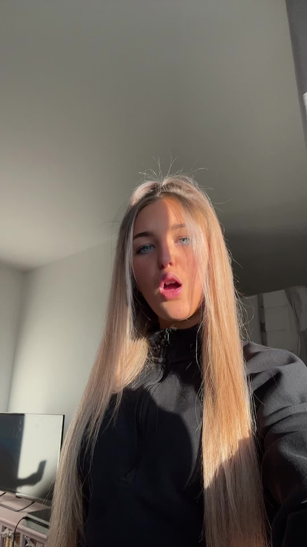 @𝓙𝓾𝓷𝓮 𝓰𝓪𝓻𝓭𝓷𝓮𝓻👸🏼