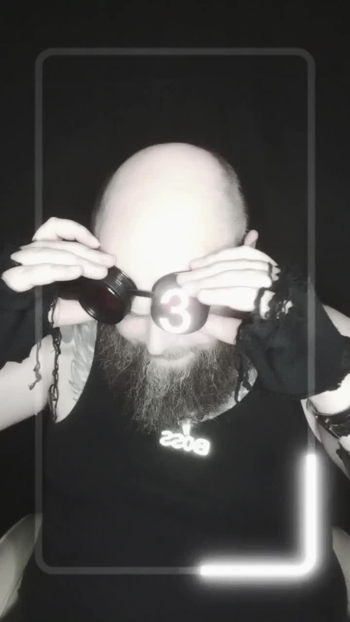 @☠︎︎19𝔹𝕠𝕤𝕤𝕄𝕒𝕣𝕔𝕠77☠︎︎