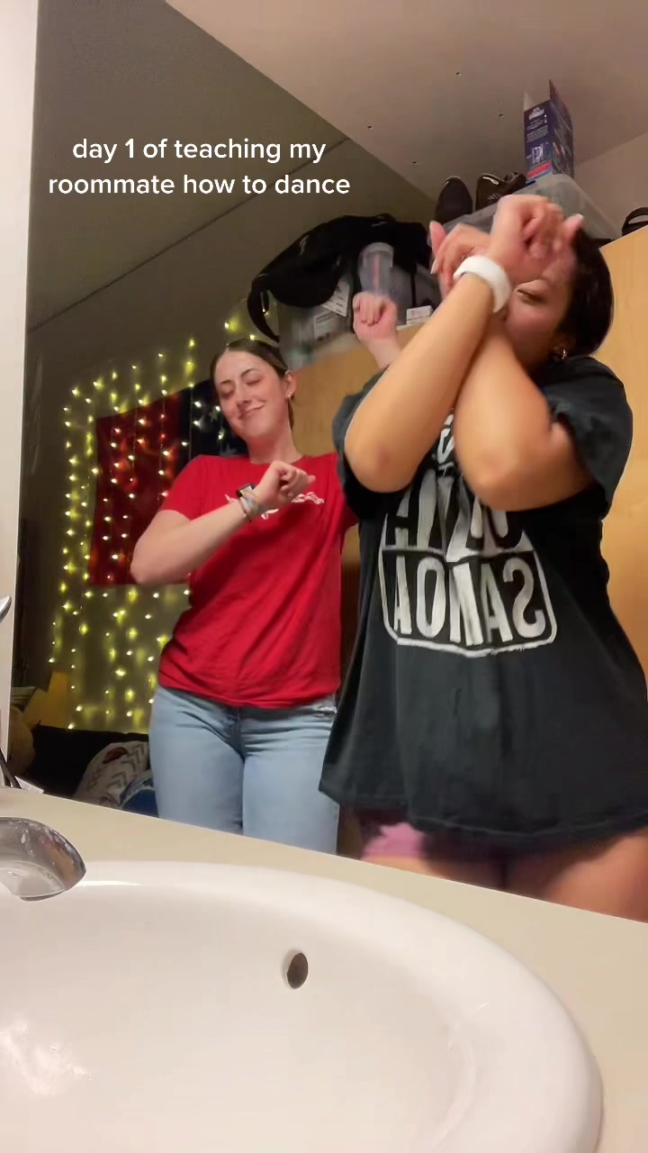 @jackieee