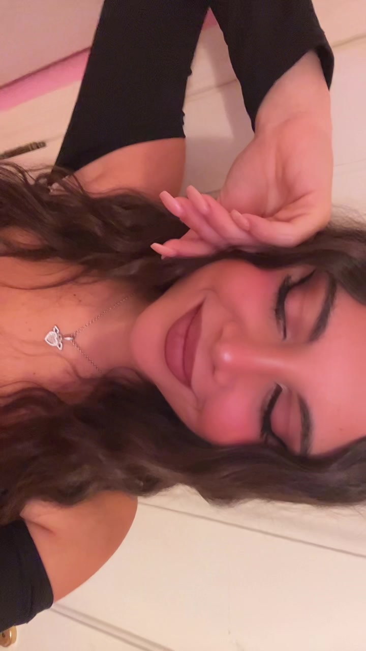 @iilaria