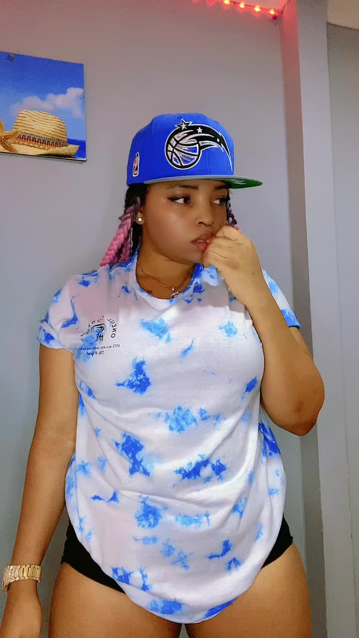@ℂ𝕆𝔼𝕌ℝ𝔻𝕀𝔸💝💐