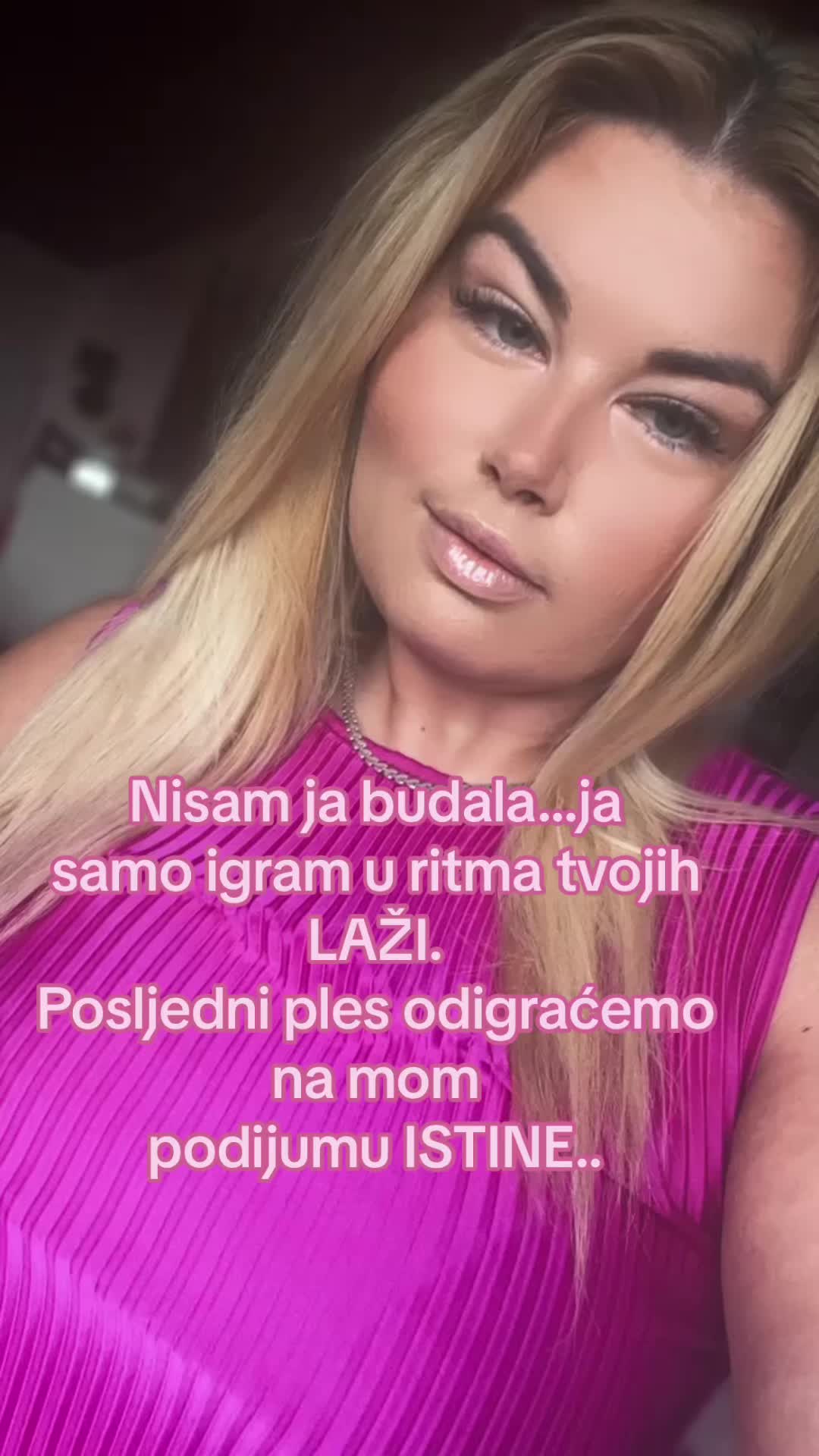@Modrooka🦋