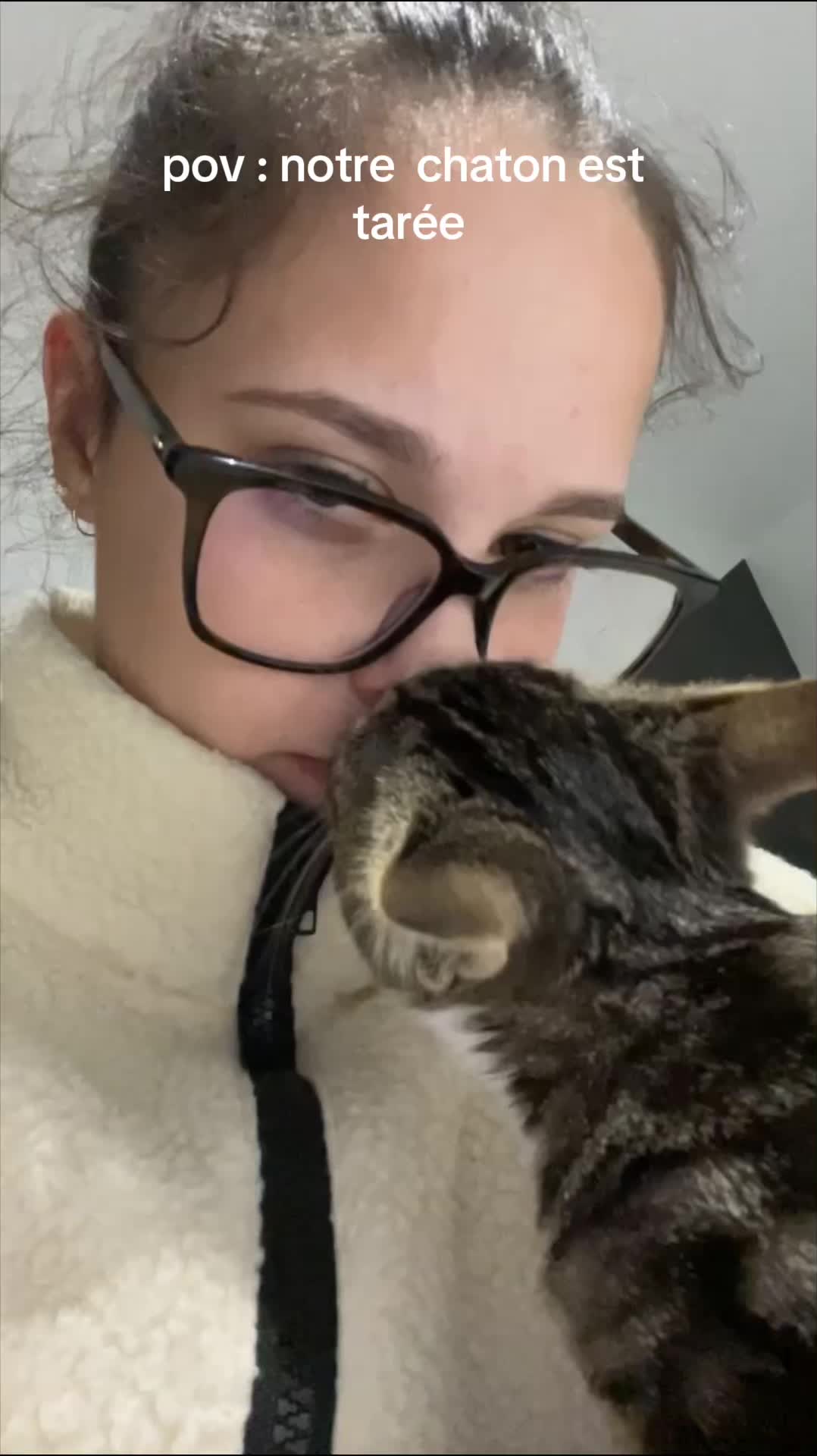 @L&eacute;a