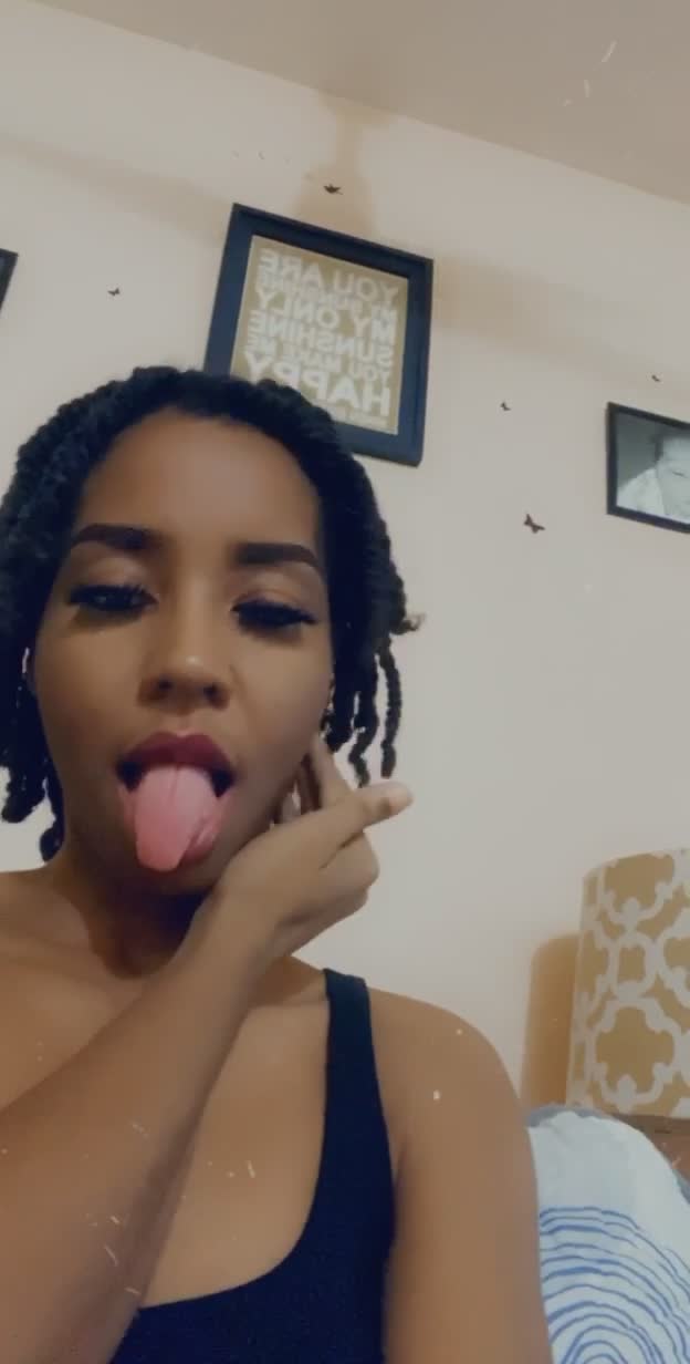 @Ladiemillz