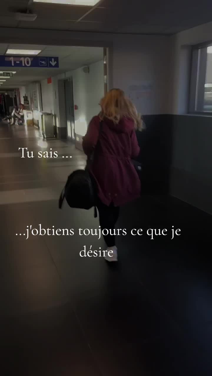 @Elodie