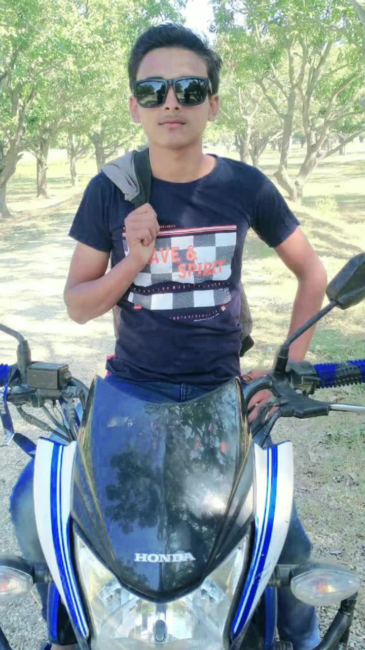 @dhanuyadav