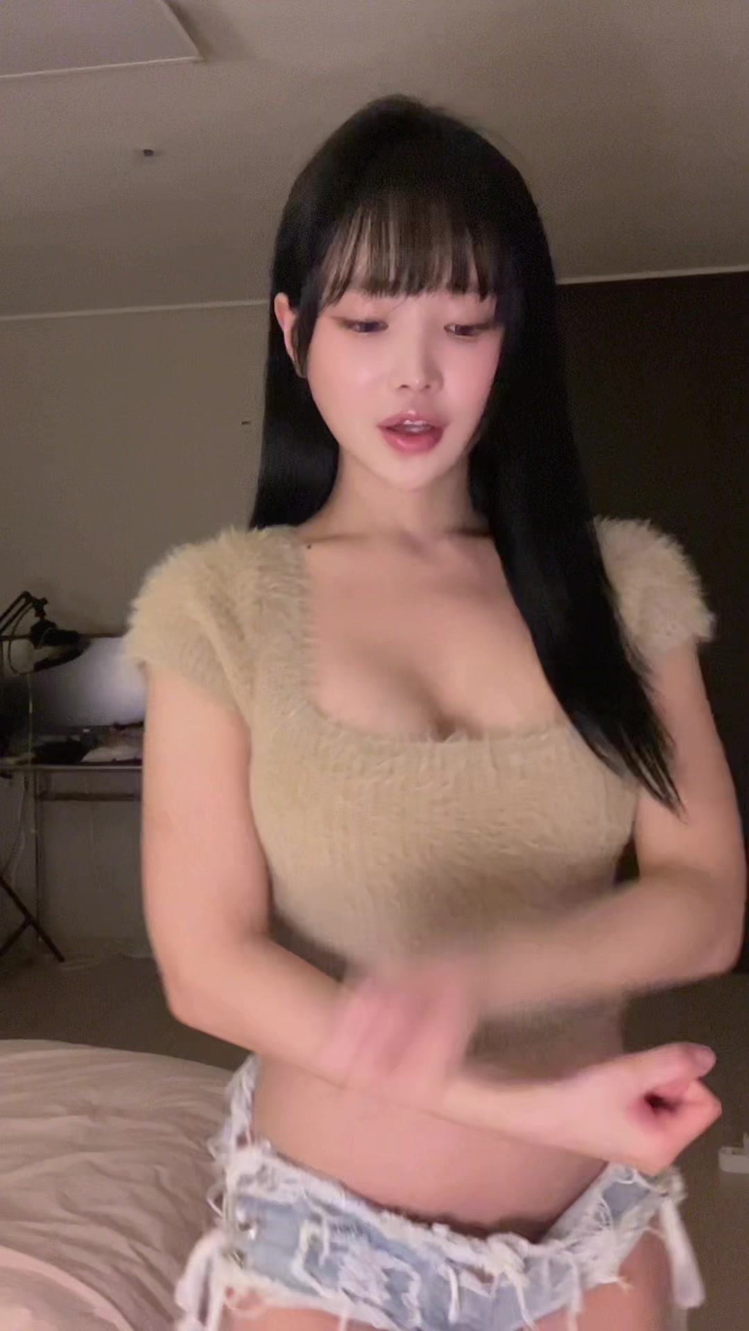 @이아이(Leeae李爱)
