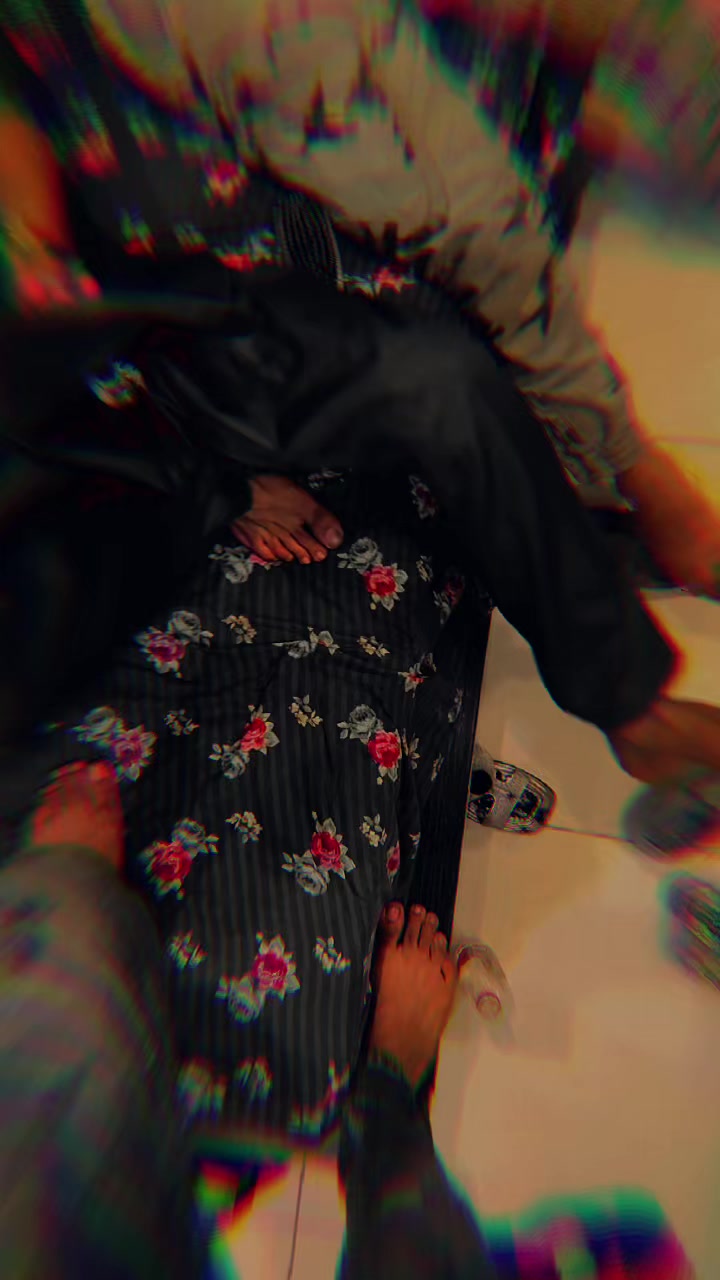 @︻╦̵̵͇̿̿̿̿╤───*•.¸♡ḞḕḕḊḭ44♡¸.•*
