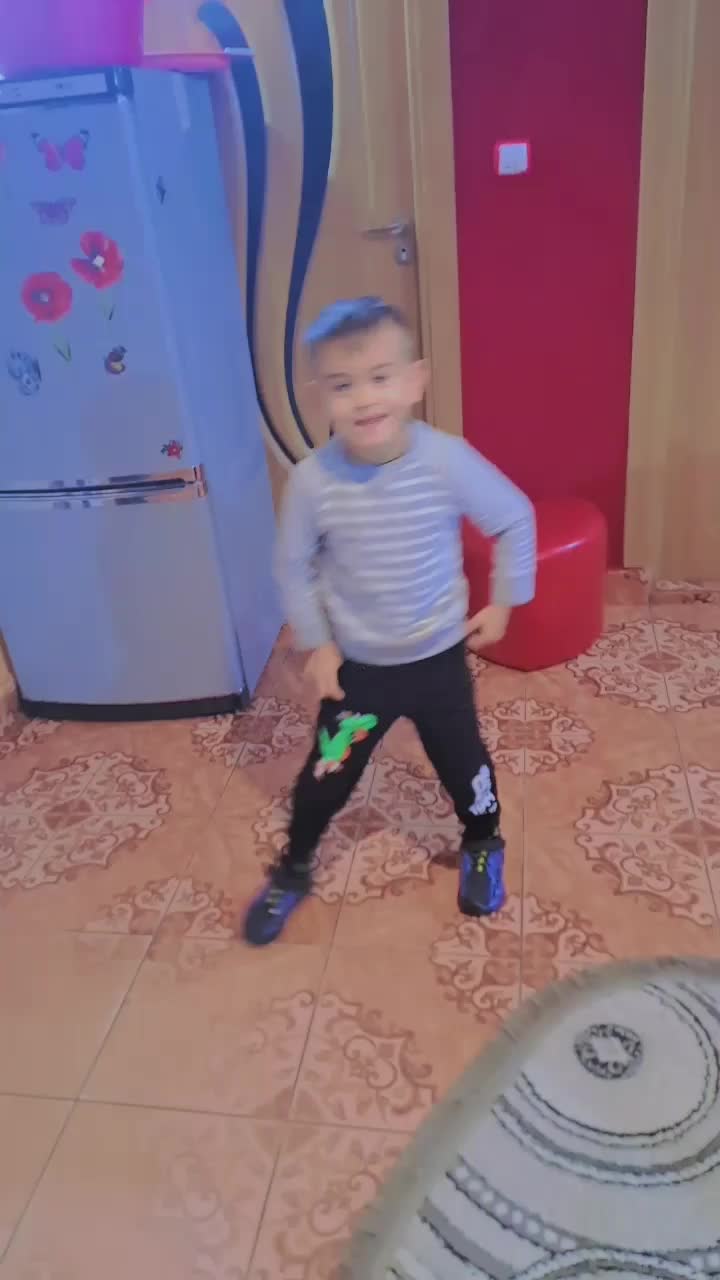 @#montibosraluca🙉❤️💪