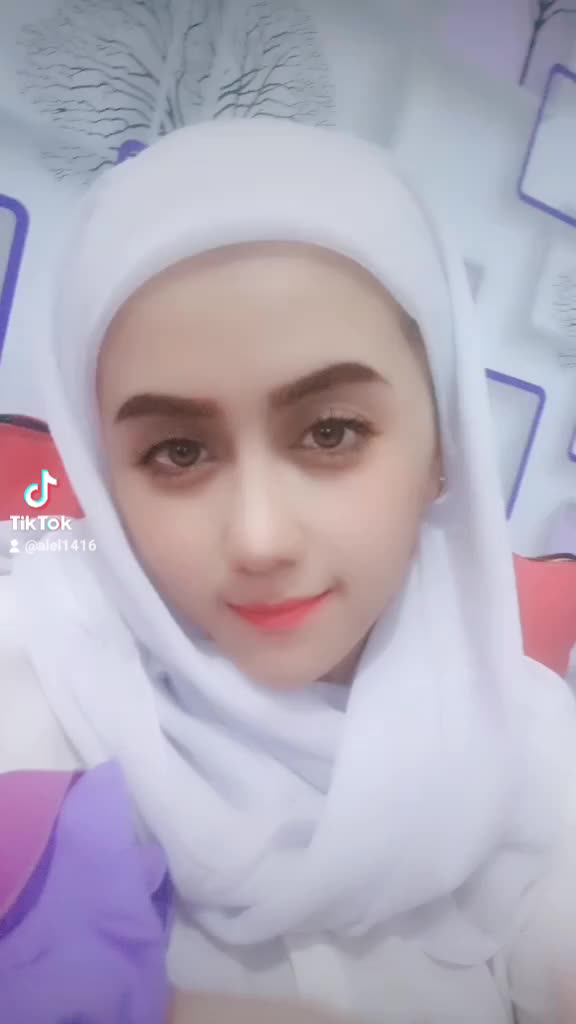 @Risya