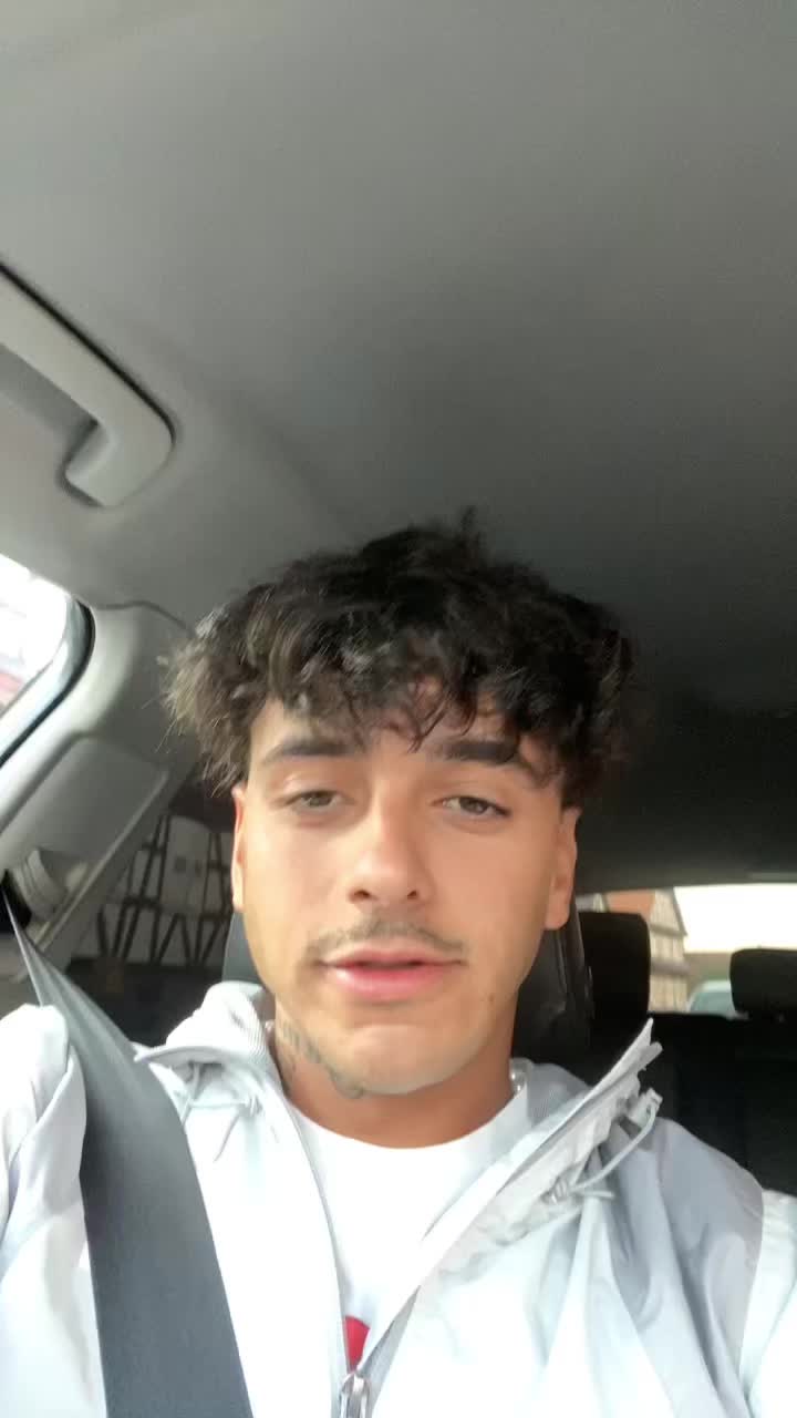 @victor_mitchino