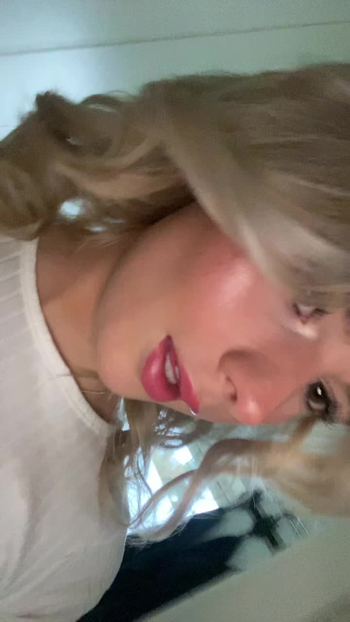@Felicia 💕