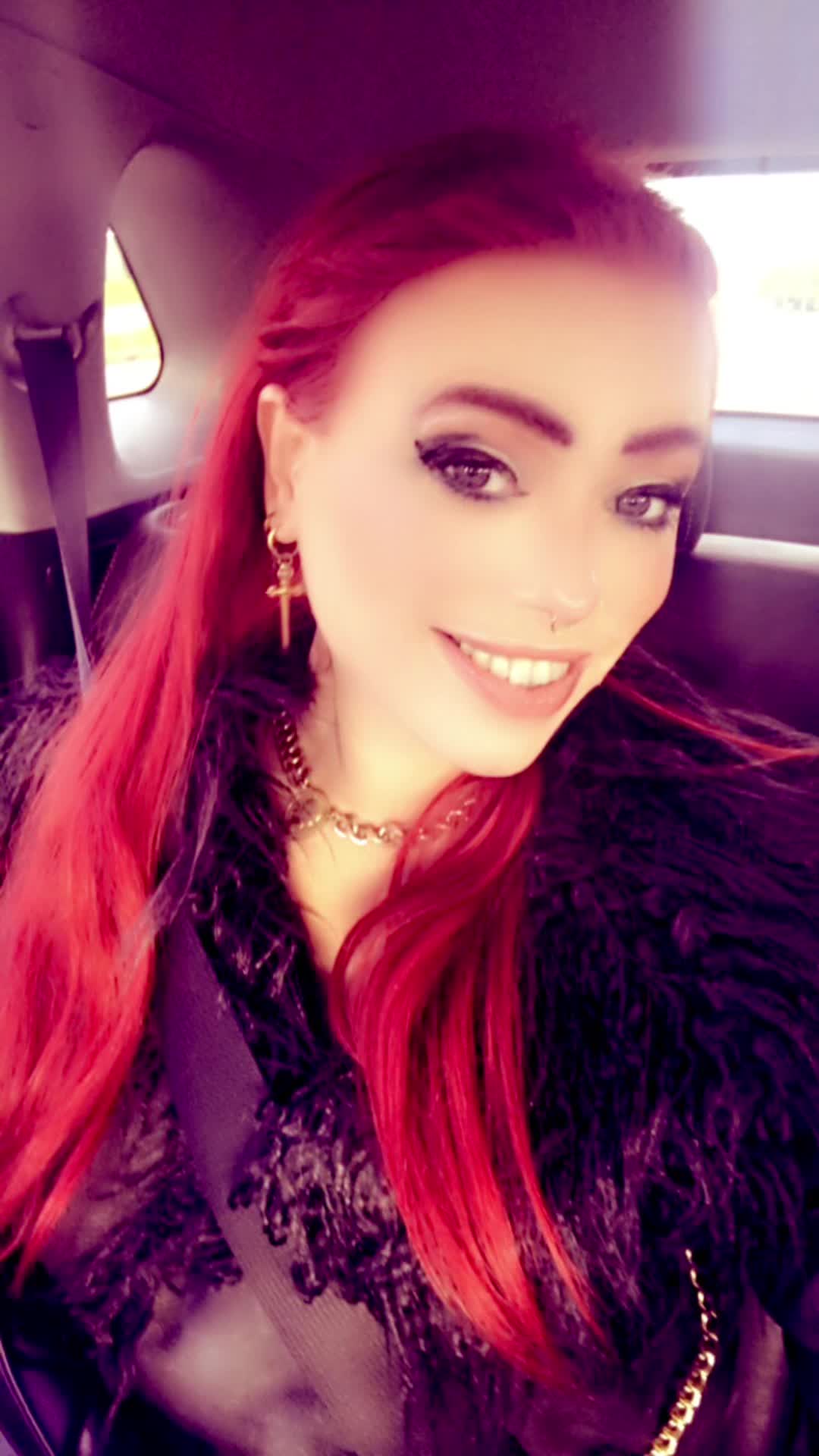 @Roxanne Lilly M