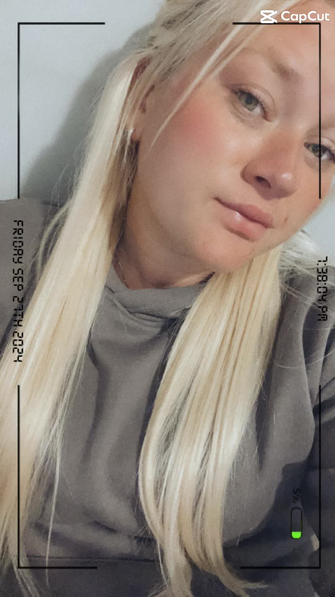 @𝓒𝓱𝓪𝓻 𝓛𝓸𝓾𝓲𝓼𝓮🖤