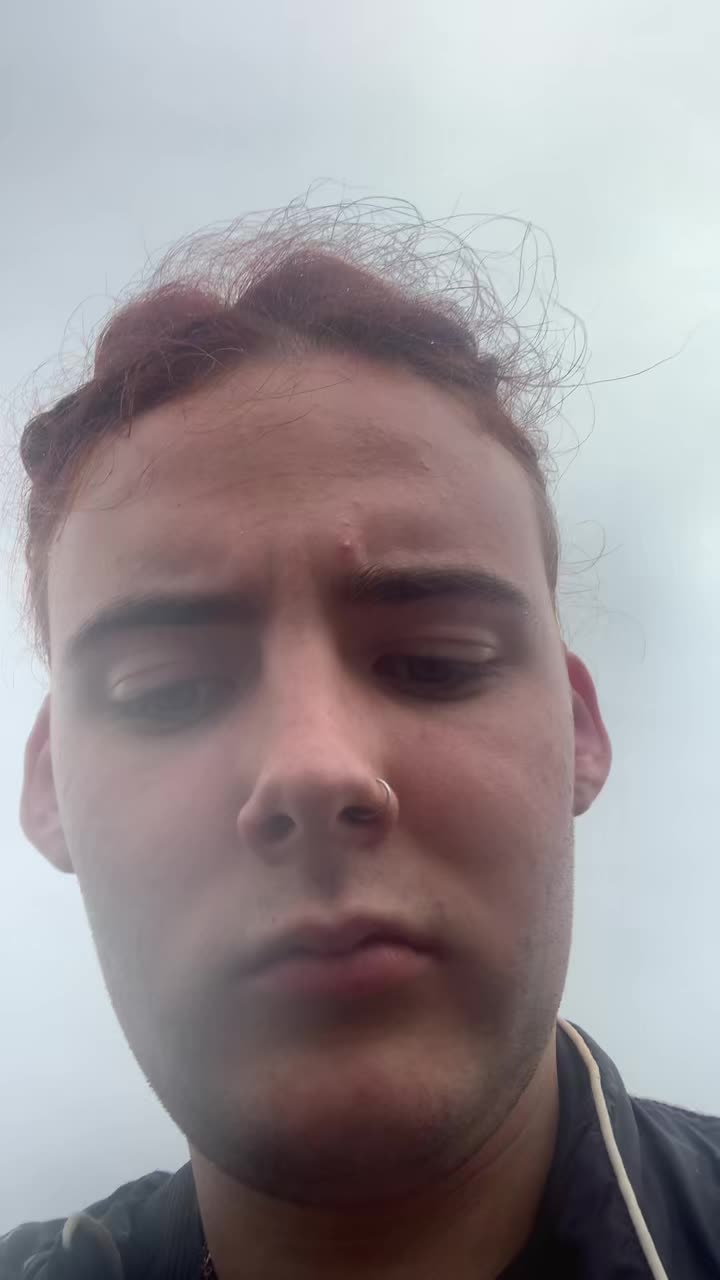 @Levi Veen gabberin 🦘🦘🦘