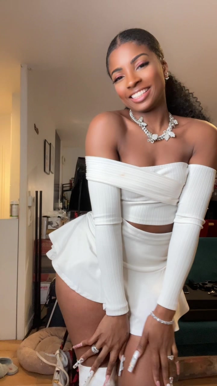 @Akeisha