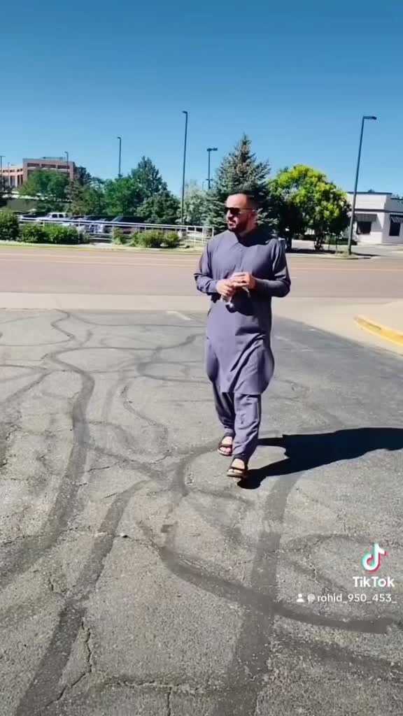 @Rohid453