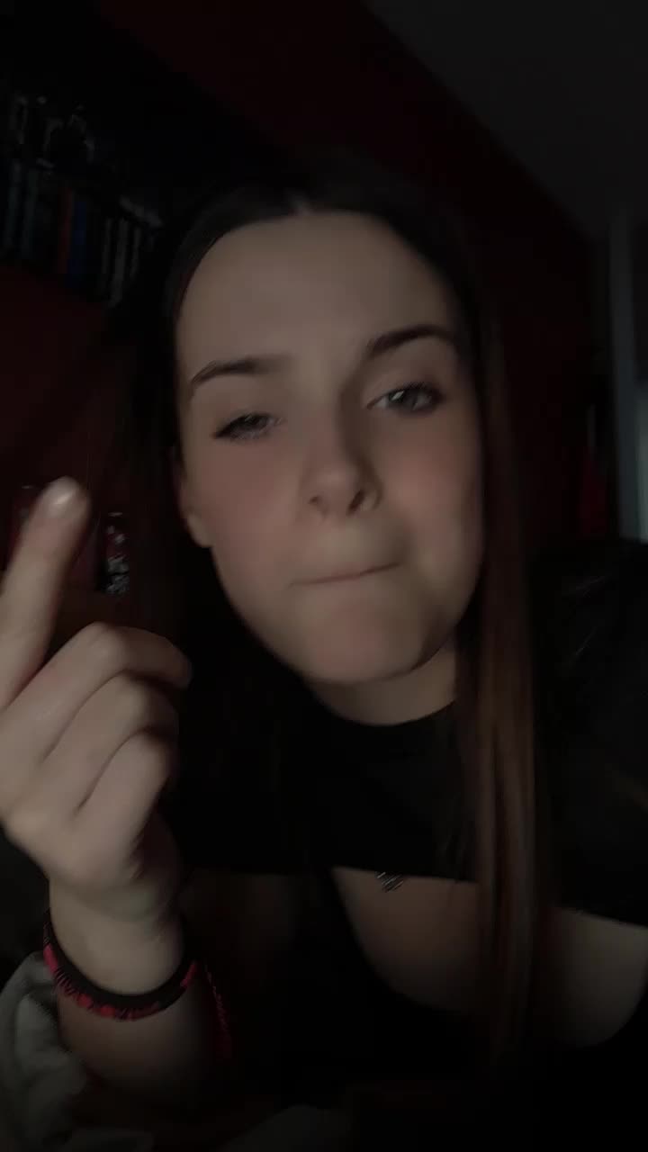 @Tess_Guionnet