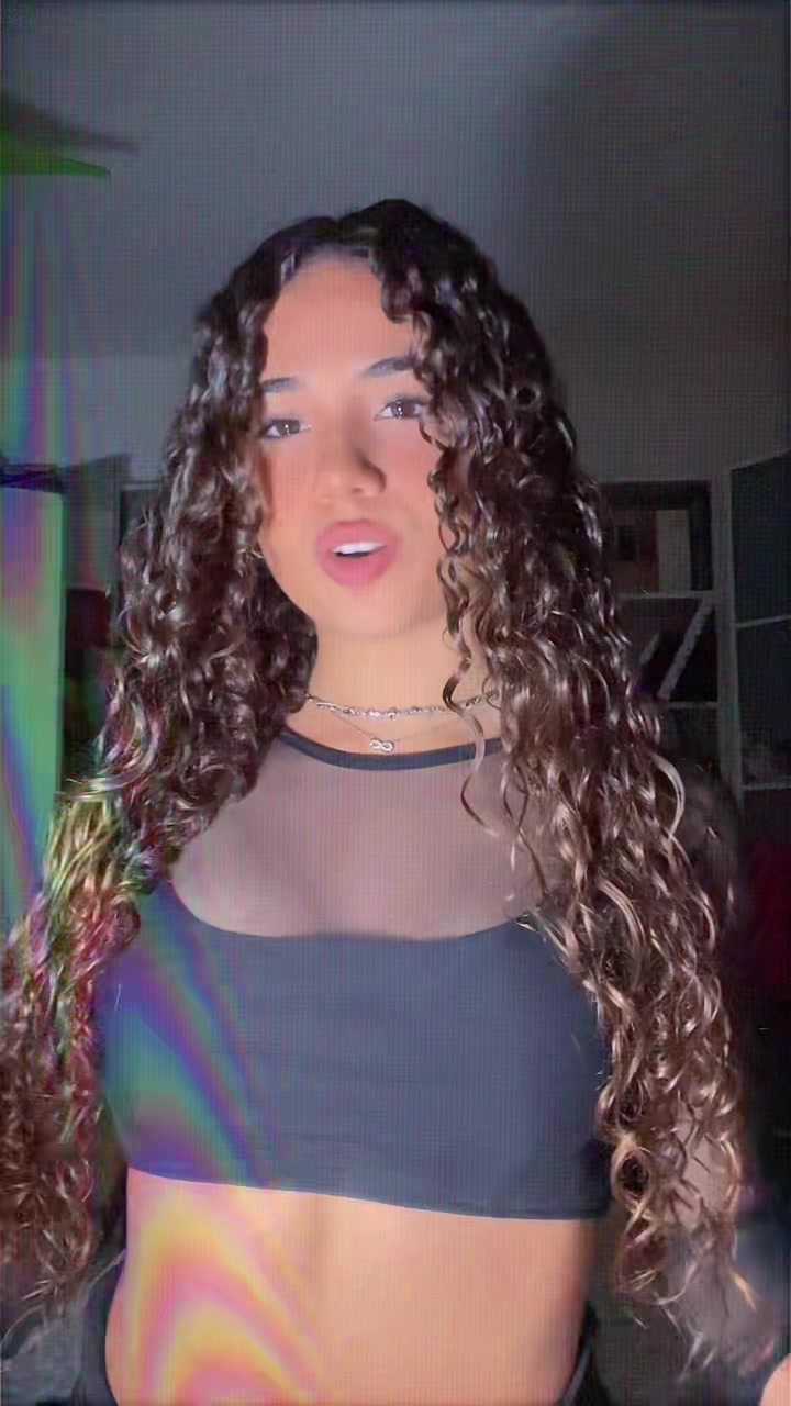 @Fabiola_🦥