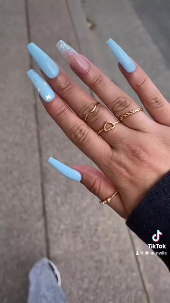 @Diinanwiia🦋