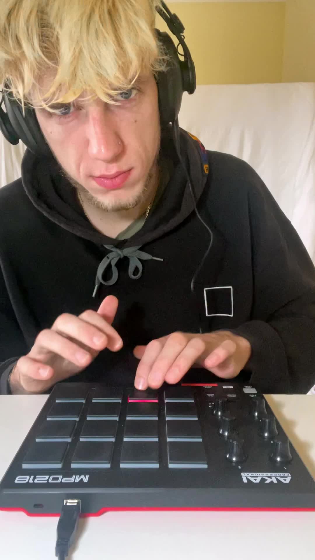 @Goodboy | Fingerdrummer